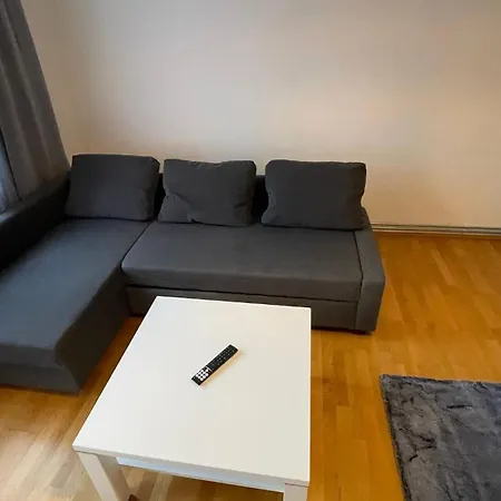 Junior Eleven Lägenhet