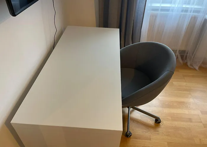 Junior Eleven Apartment